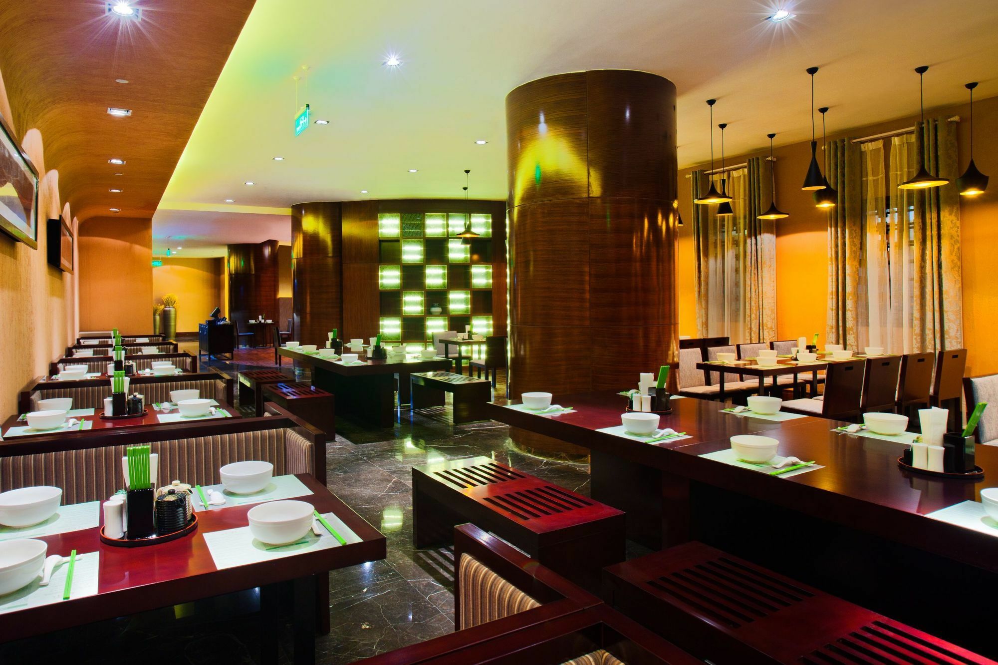 Holiday Inn Yinchuan International Trade Centre, An Ihg Hotel Restoran gambar